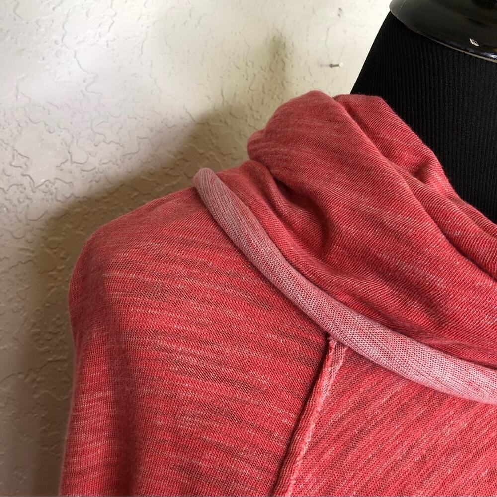 Free People Beach red pink funnel neck raw seam hem tunic size One‎ Size - Picture 4 of 16
